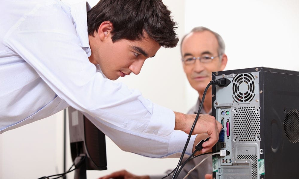 Pourquoi les voyageurs d’affaires et les télétravailleurs ont besoin d’une assistance technique sur site – The Plug